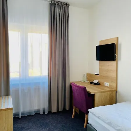 Esmer Hotel Lollar